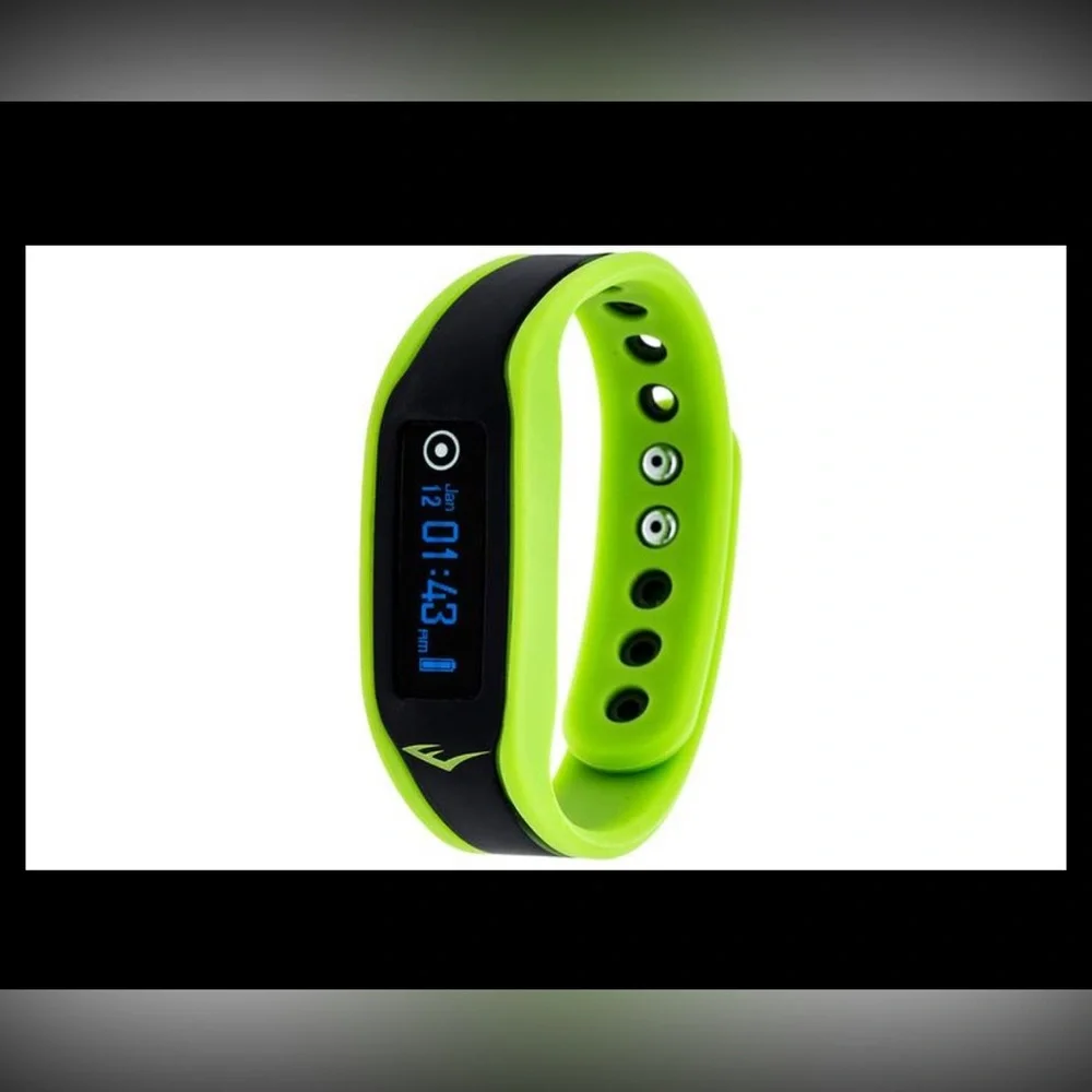 Everlast TR3 Waterproof Bluetooth Fitness Activity Tracker Watch